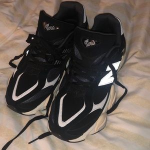 New Balance 9060 black and white sneaker